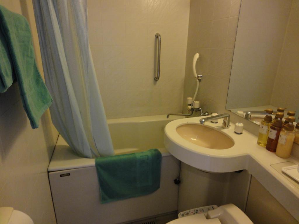 Hiroshima Ekimae Green Hotel 客房 照片